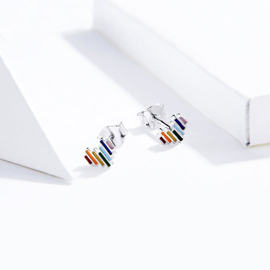 Photo of {{ product.title | truncate: 80, '' | escape }}