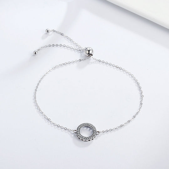 Photo of {{ product.title | truncate: 80, '' | escape }}
