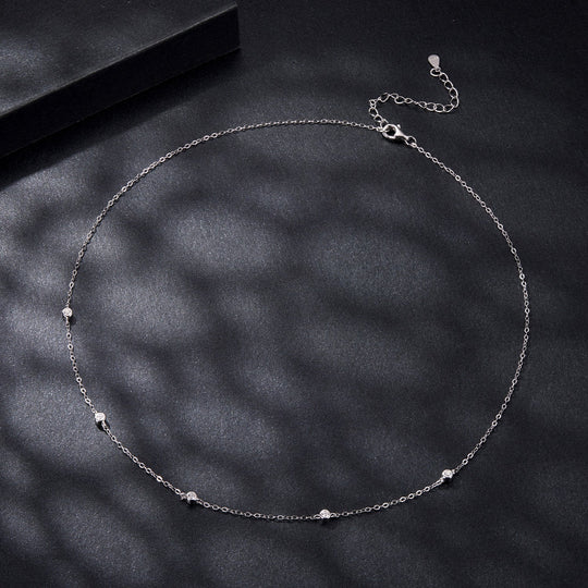 Photo of {{ product.title | truncate: 80, '' | escape }}