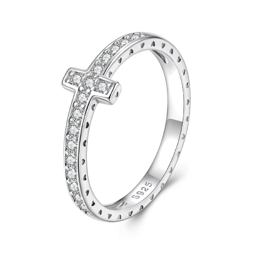 925 Sterling Silver Moissanite Ring in Size 6
