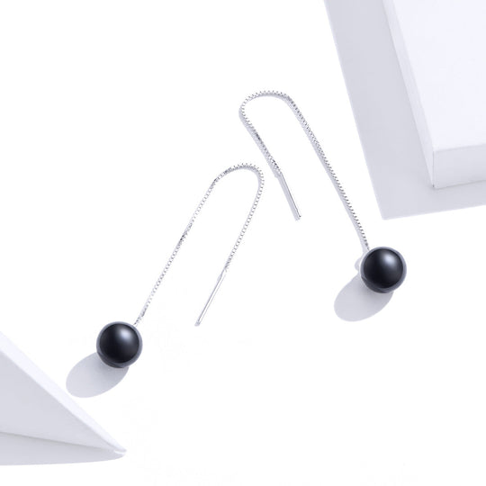 Photo of {{ product.title | truncate: 80, '' | escape }}
