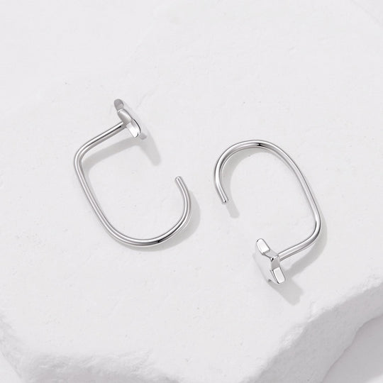 Photo of {{ product.title | truncate: 80, '' | escape }}