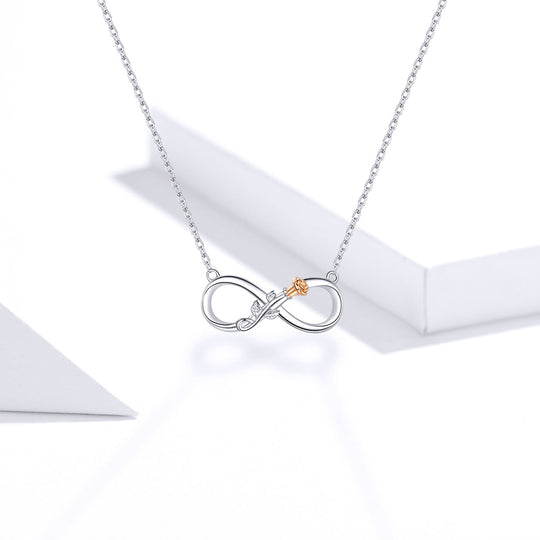 Photo of {{ product.title | truncate: 80, '' | escape }}