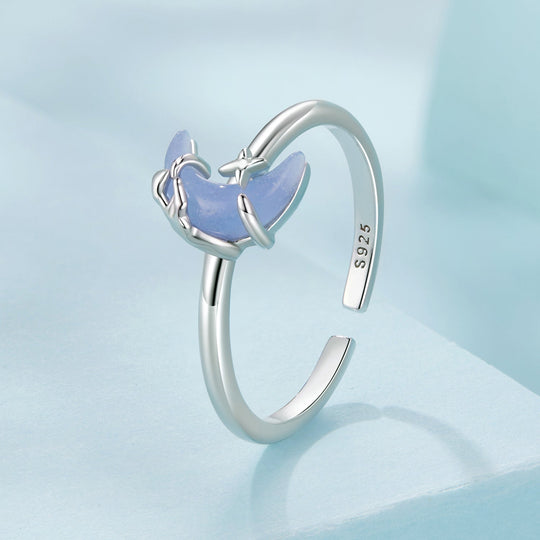 Photo of {{ product.title | truncate: 80, '' | escape }}