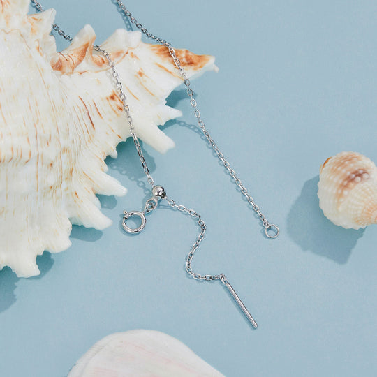 Photo of {{ product.title | truncate: 80, '' | escape }}