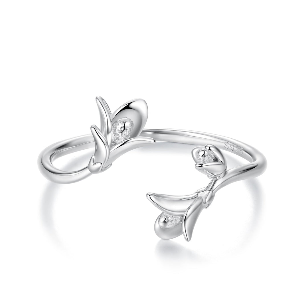925 Sterling Silver Plated White Gold 0.7cm Flower Ring