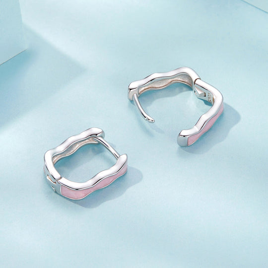 Photo of {{ product.title | truncate: 80, '' | escape }}