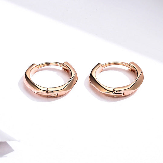 Photo of {{ product.title | truncate: 80, '' | escape }}