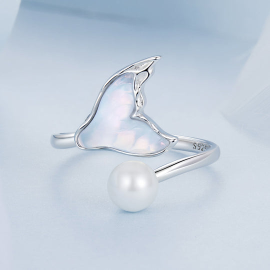 Photo of {{ product.title | truncate: 80, '' | escape }}