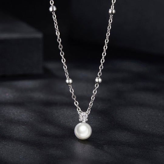 Photo of {{ product.title | truncate: 80, '' | escape }}