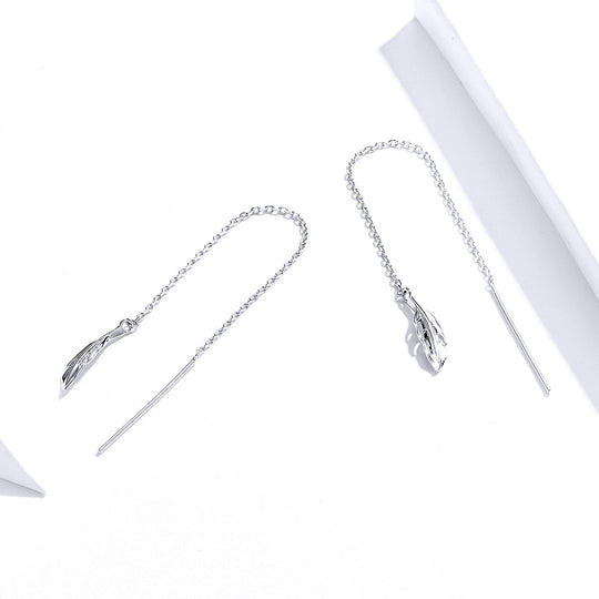 Photo of {{ product.title | truncate: 80, '' | escape }}