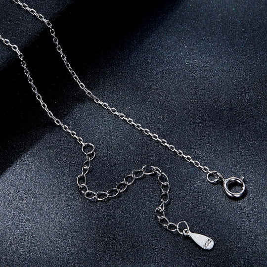 Photo of {{ product.title | truncate: 80, '' | escape }}