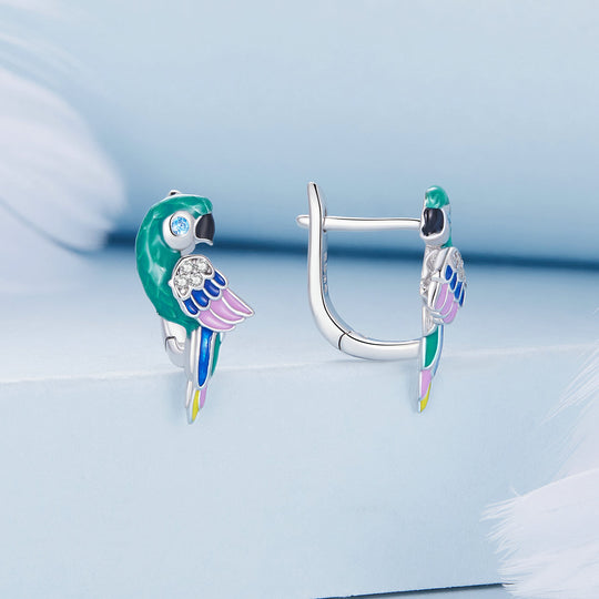 Photo of {{ product.title | truncate: 80, '' | escape }}