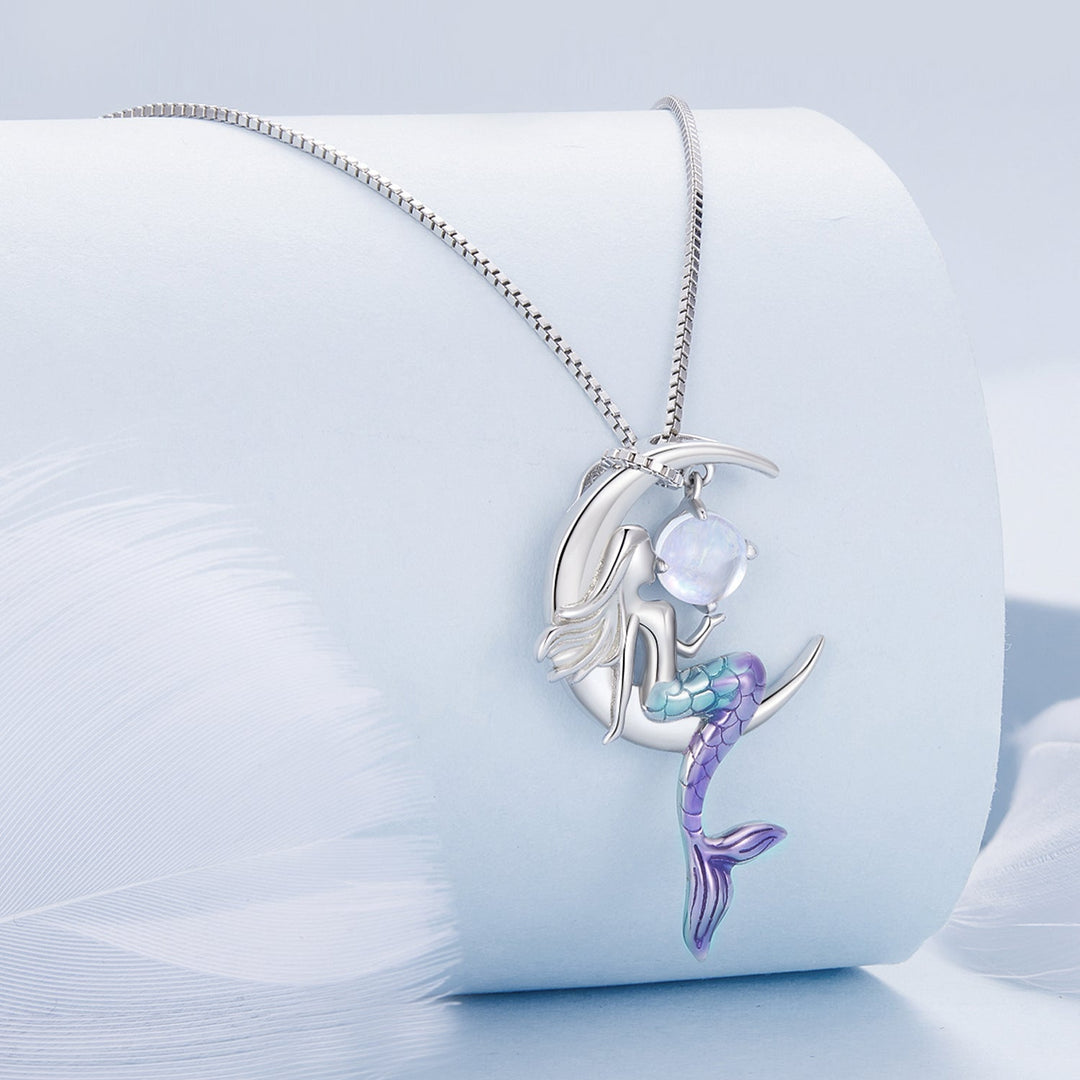 925 Sterling Silver 29x18mm Moonstone Pendant Necklace with Enamel Process
