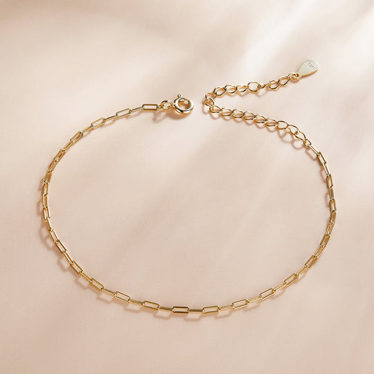 Photo of {{ product.title | truncate: 80, '' | escape }}