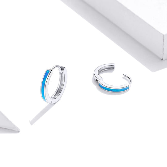 Photo of {{ product.title | truncate: 80, '' | escape }}