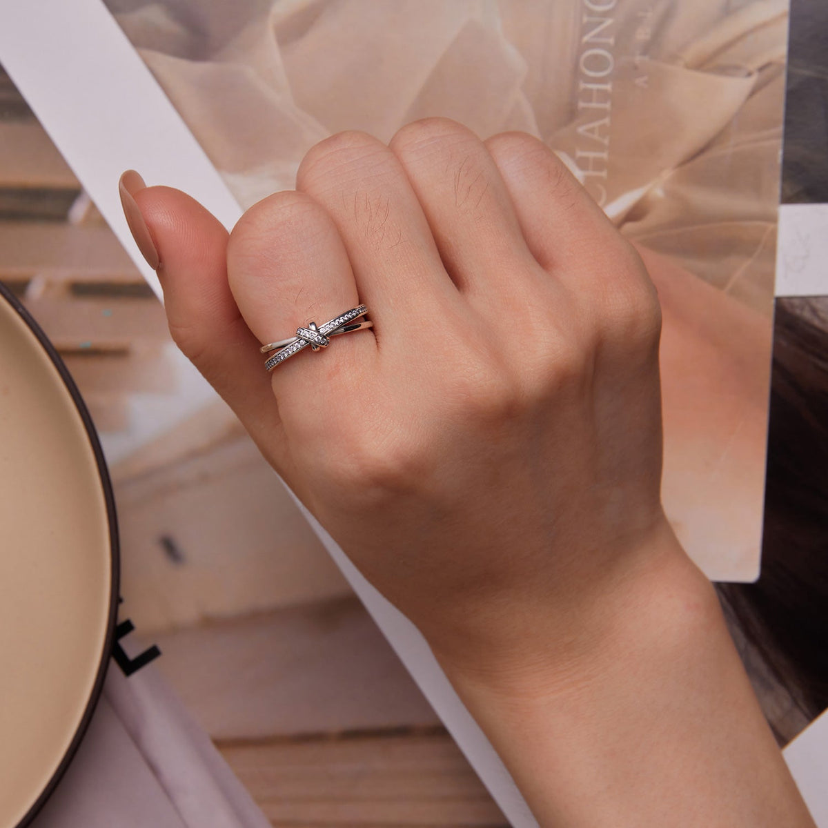 Anillo de plata esterlina 925 oxidada con pavé y circonitas cúbicas, talla 6, para mujer