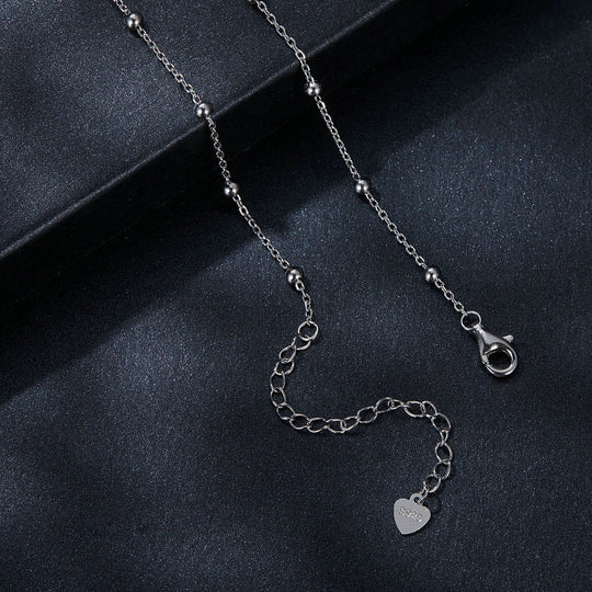 Photo of {{ product.title | truncate: 80, '' | escape }}