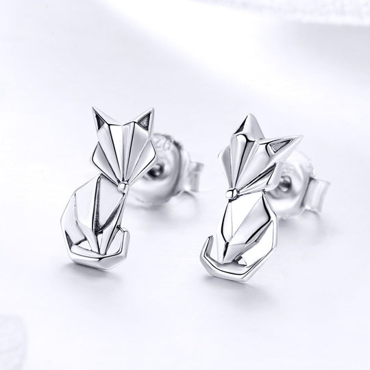 Photo of {{ product.title | truncate: 80, '' | escape }}