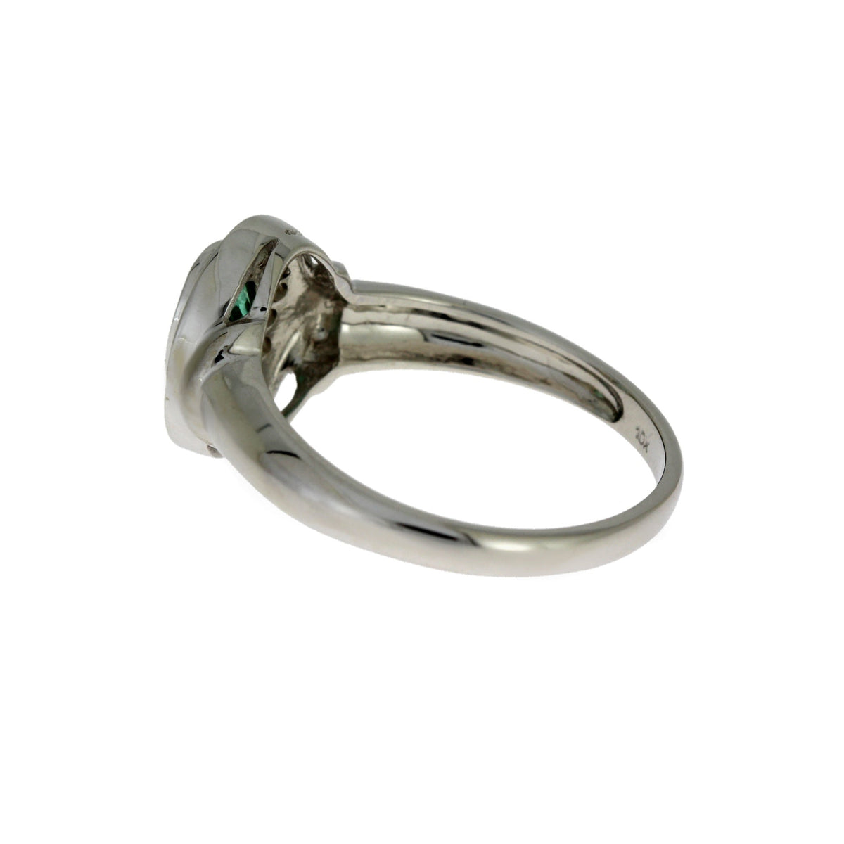 Anillo de oro blanco de 10 qt con esmeralda y diamante natural de 0,60 ct