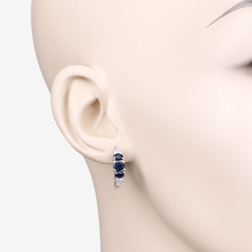 Photo of {{ product.title | truncate: 80, '' | escape }}