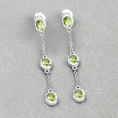 Aretes de peridoto genuino de 2.10 quilates en plata de ley .925