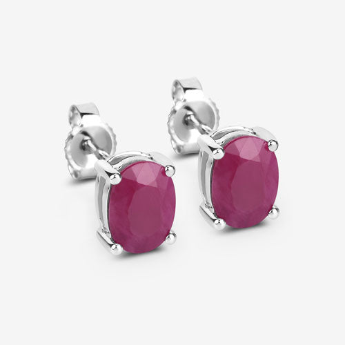 Aretes de oro blanco de 10K con rubí genuino de 1.70 quilates