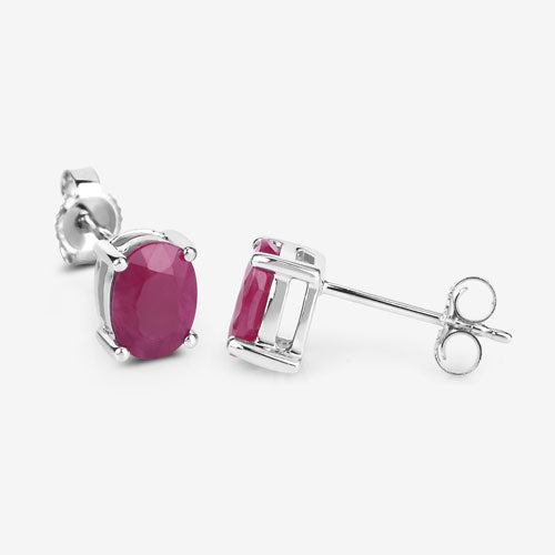 Aretes de oro blanco de 10K con rubí genuino de 1.70 quilates