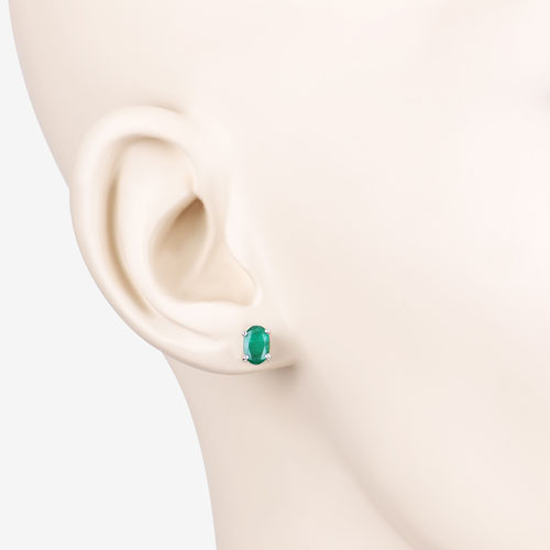 Photo of {{ product.title | truncate: 80, '' | escape }}