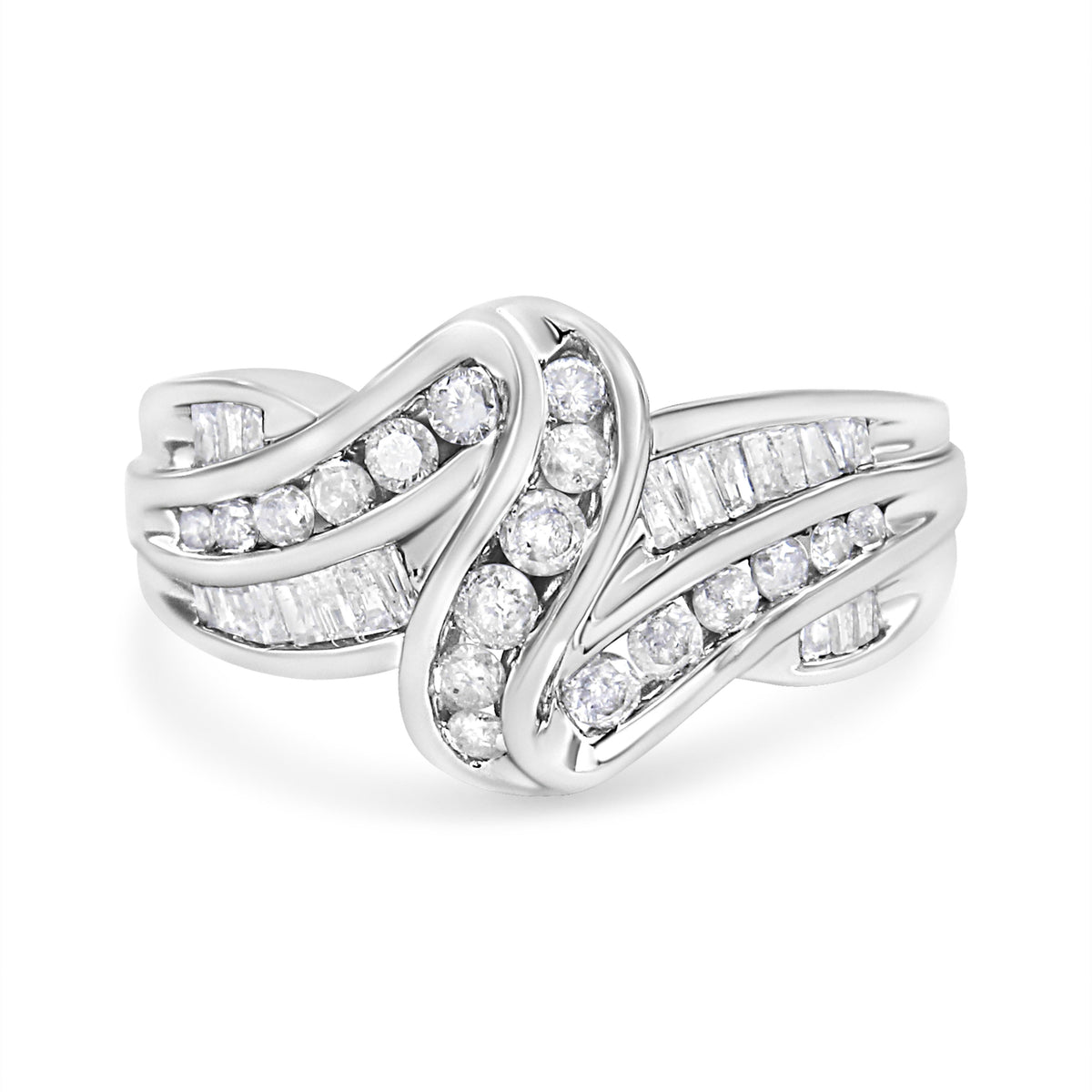 Anillo de oro blanco de 10K con diamantes redondos y talla baguette de 3/4 Cttw, diseño Bypass (Color H-I, Claridad I2-I3) - Talla 6