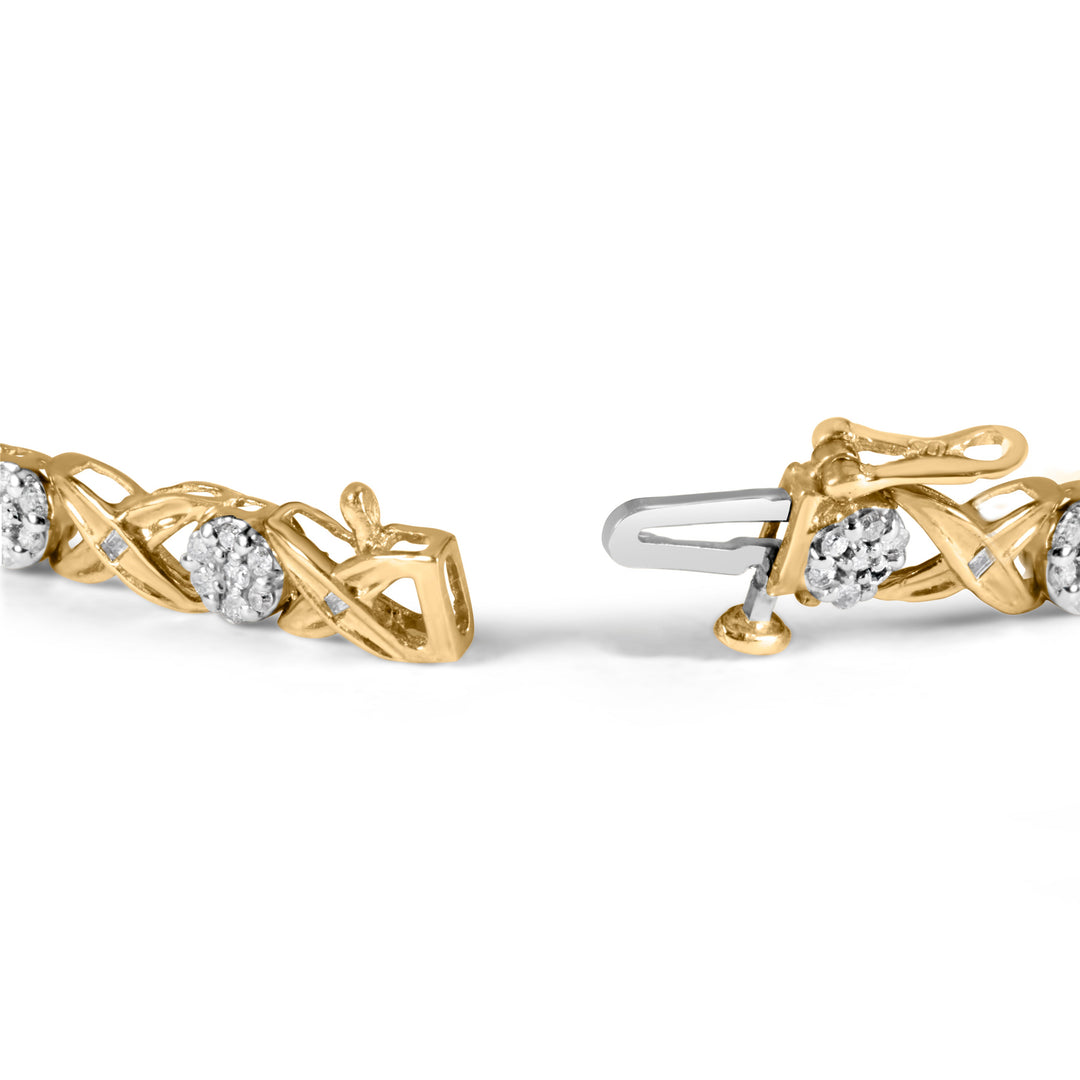 Pulsera de oro blanco de 10K con racimo floral de diamantes de 1,00 Cttw y eslabones en X de 7,25" (Color I-J, Claridad I1-I2)