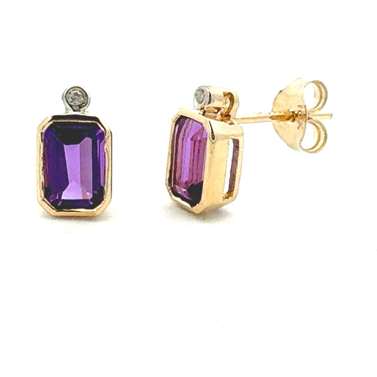 Photo of {{ product.title | truncate: 80, '' | escape }}