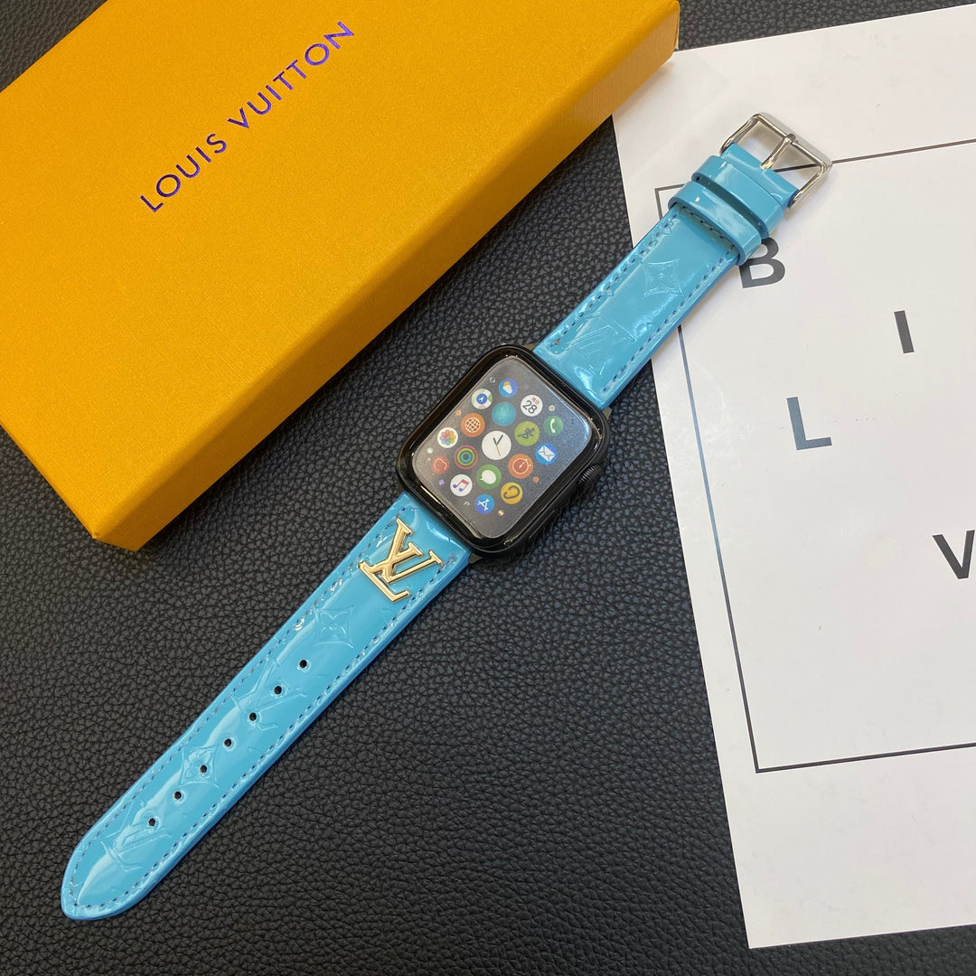 CORREA DE PIEL BRILLANTE PARA APPLE WATCH CON LOGO METÁLICO DE LUJO
