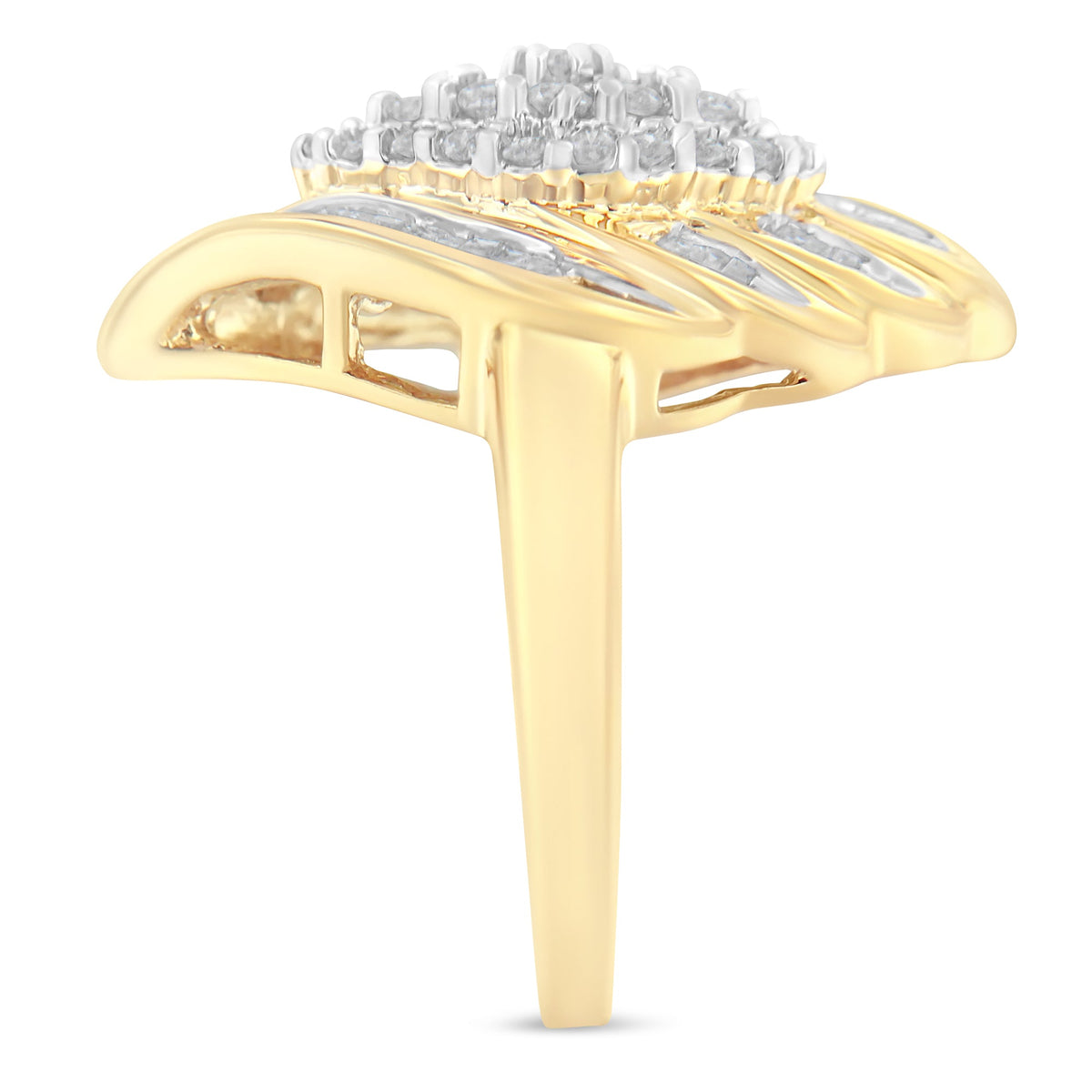 Anillo de cóctel de oro amarillo de 10 qt con diamantes (3/4 ct en total, color I-J, claridad I2-I3) - Talla 8