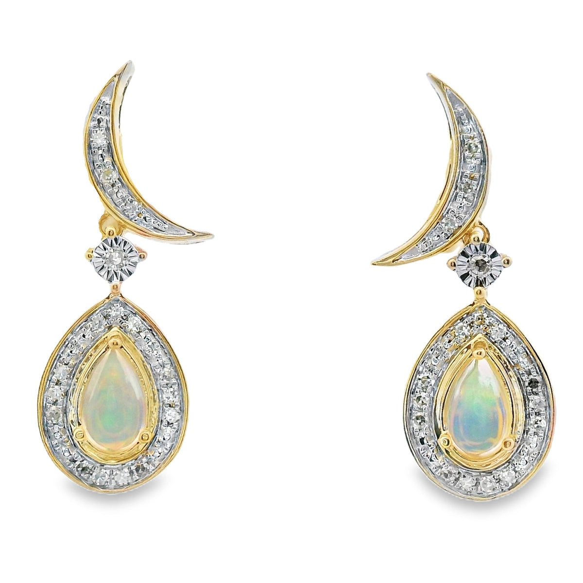 Pendientes Colgantes de Ópalo y Diamantes de .42 ct Oro Amarillo de 10 kt