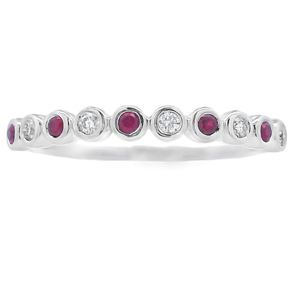 Anillo apilable de rubí y diamantes de .18ct en oro blanco de 14K