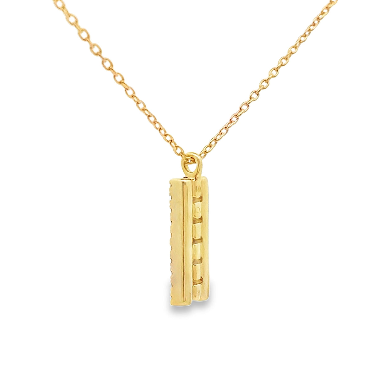 Colgantes de moda de zafiro y diamantes de oro amarillo de 14 quilates
