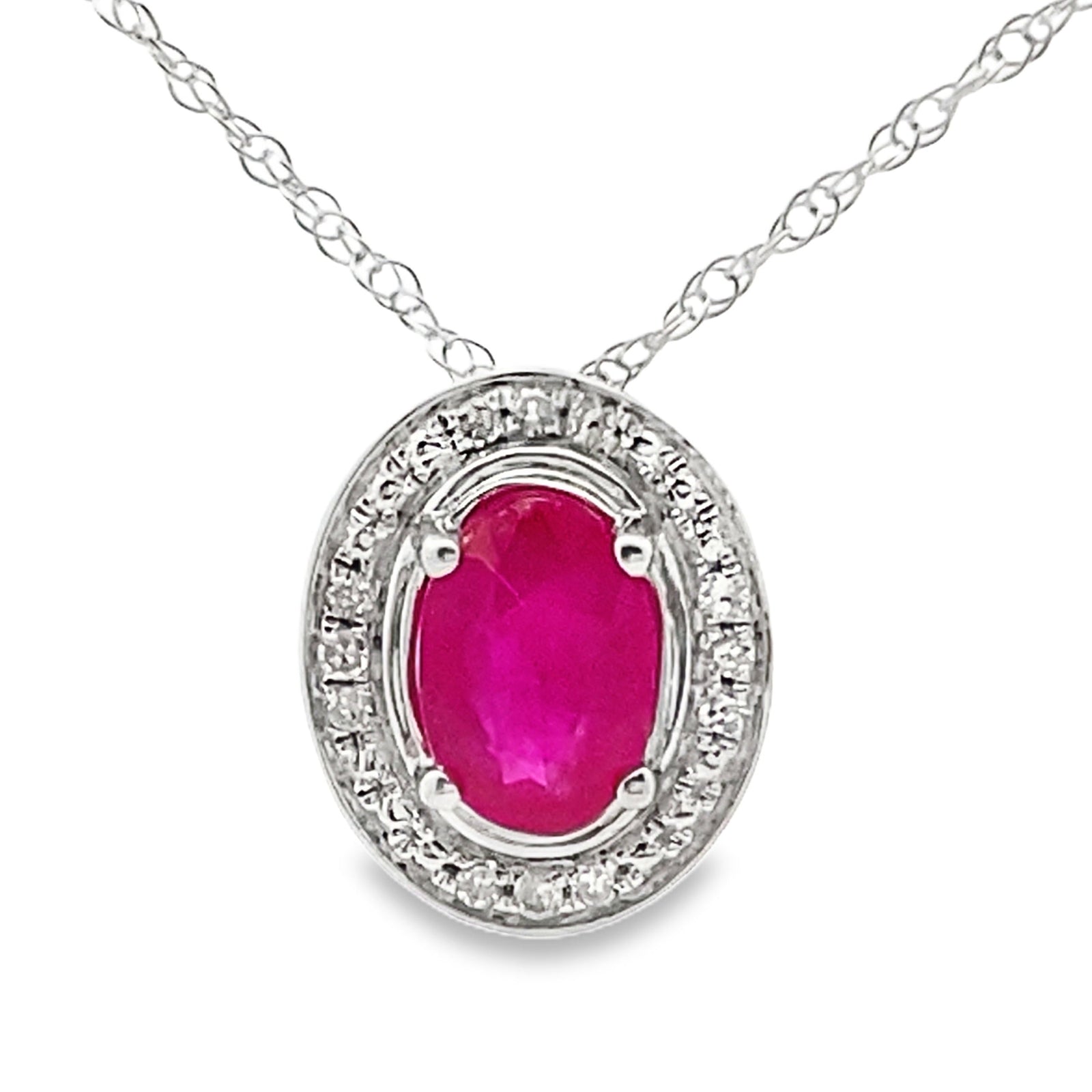 Colgantes de moda de rubí y diamantes de .63 ct Oro blanco de 10 qt