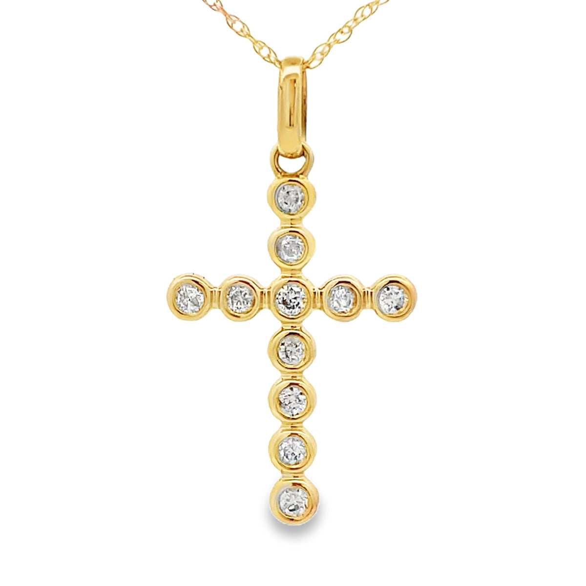 Colgante Religioso de Cruz con Diamantes de .20ct en Oro Amarillo de 14KT