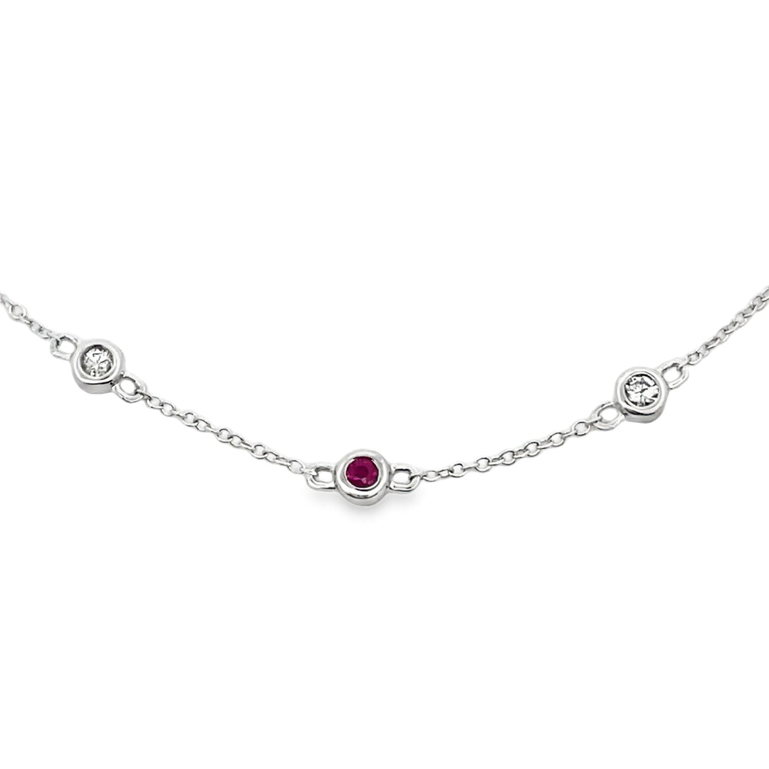 Pulsera de rubí natural de .16ct con diamantes en oro blanco de 14kt