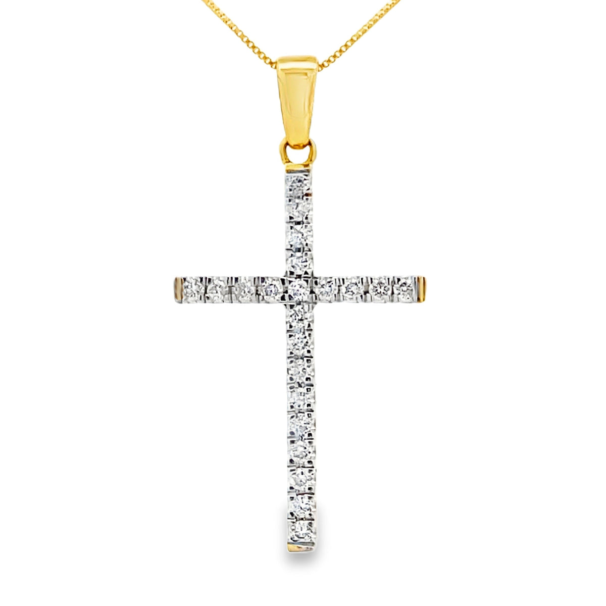Colgante Cruz Religiosa con Diamante de 0,21 ct en Oro Amarillo de 14 kt