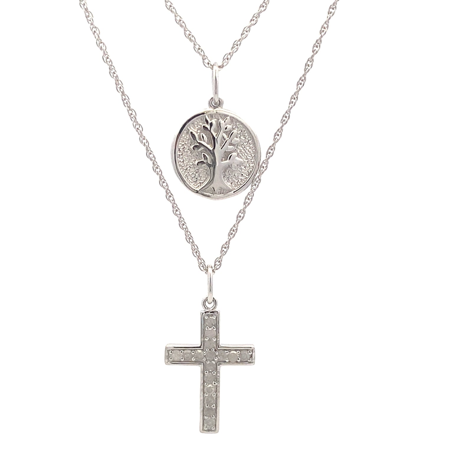 Colgante de cruz religiosa con diamantes de .20 ct de plata de ley