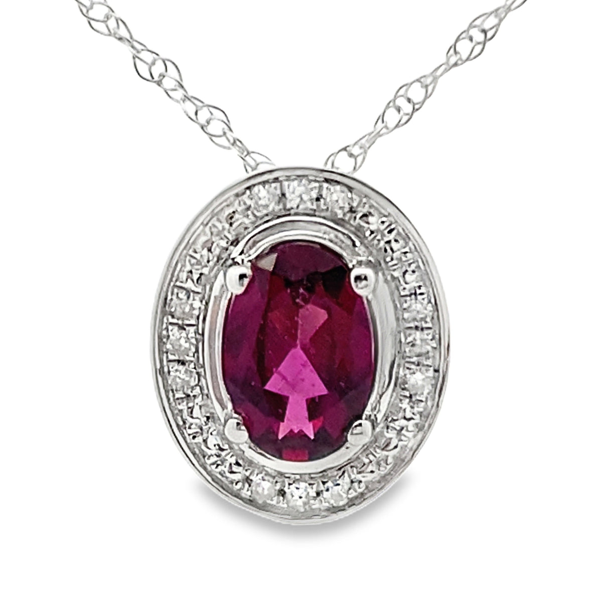 Colgantes de moda de granate y diamante de 0,52 ct en oro blanco de 10 kt