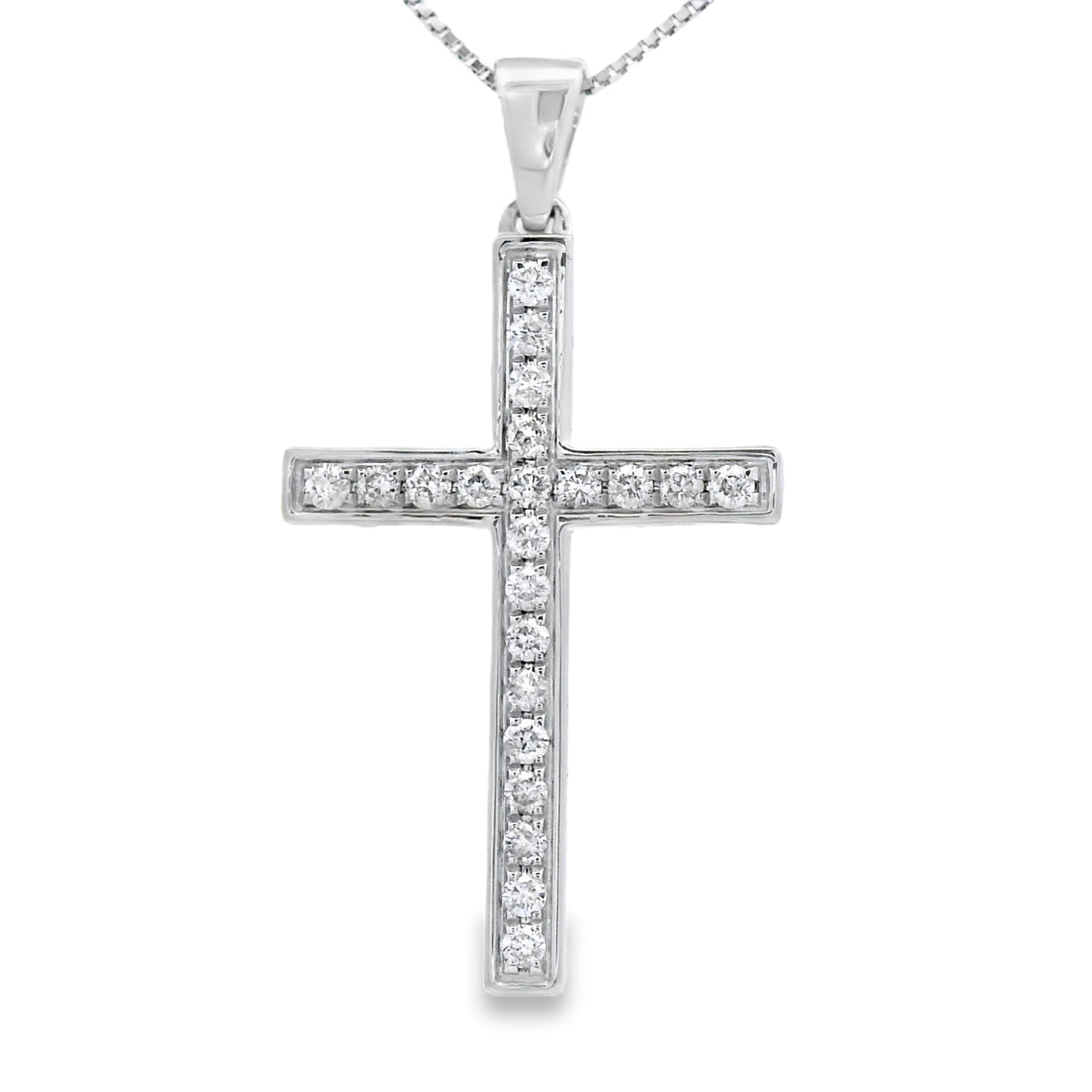 Colgante religioso de cruz de oro blanco de 14 quilates con diamantes de 0,22 quilates