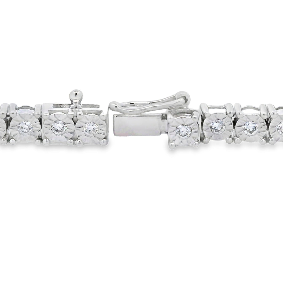 Pulsera tenis de plata esterlina con diamantes de laboratorio
