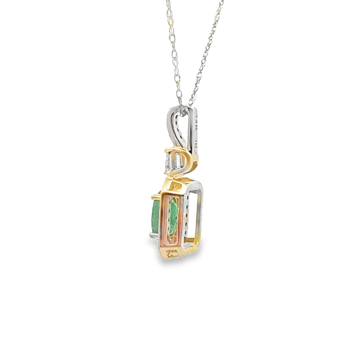 Colgantes de moda de diamante esmeralda de .57 ct oro amarillo de 14 KT