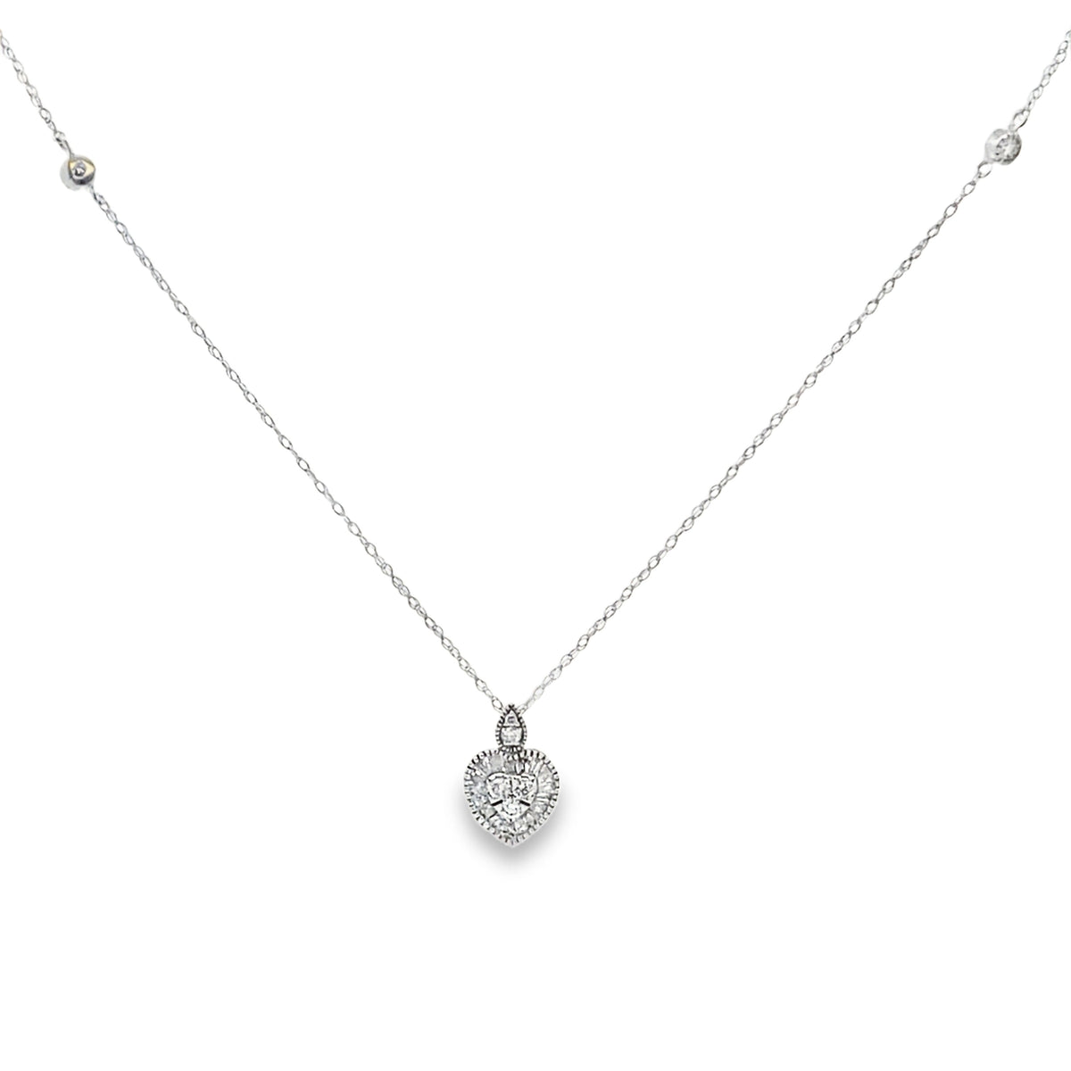 Colgantes de moda de oro blanco de 14kt con diamante natural de 0,31 ct