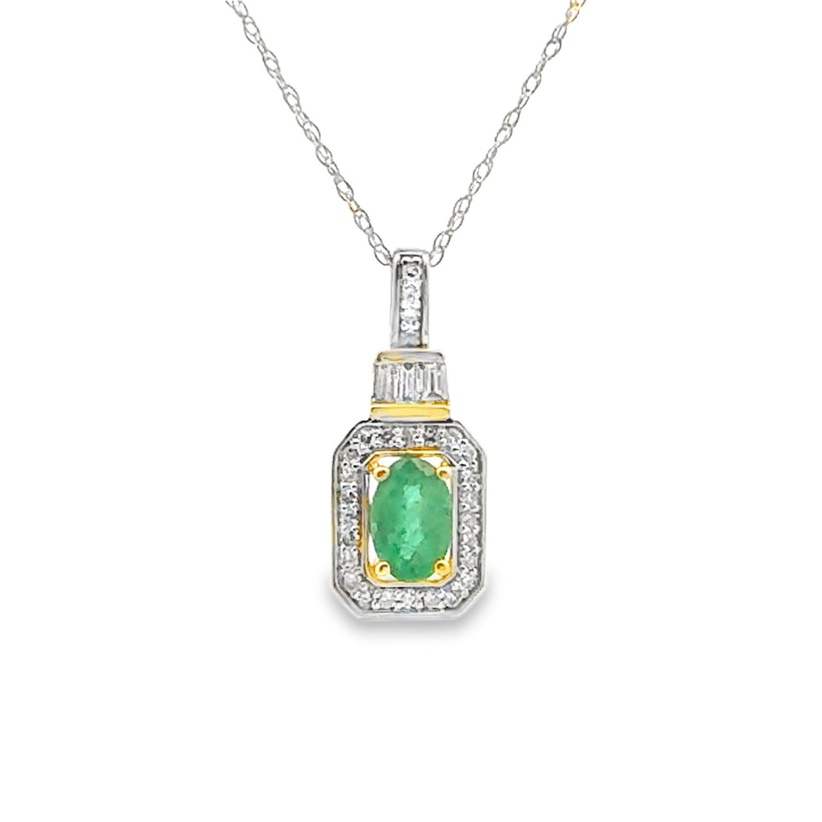 Colgantes de moda de diamante esmeralda de .57 ct oro amarillo de 14 KT