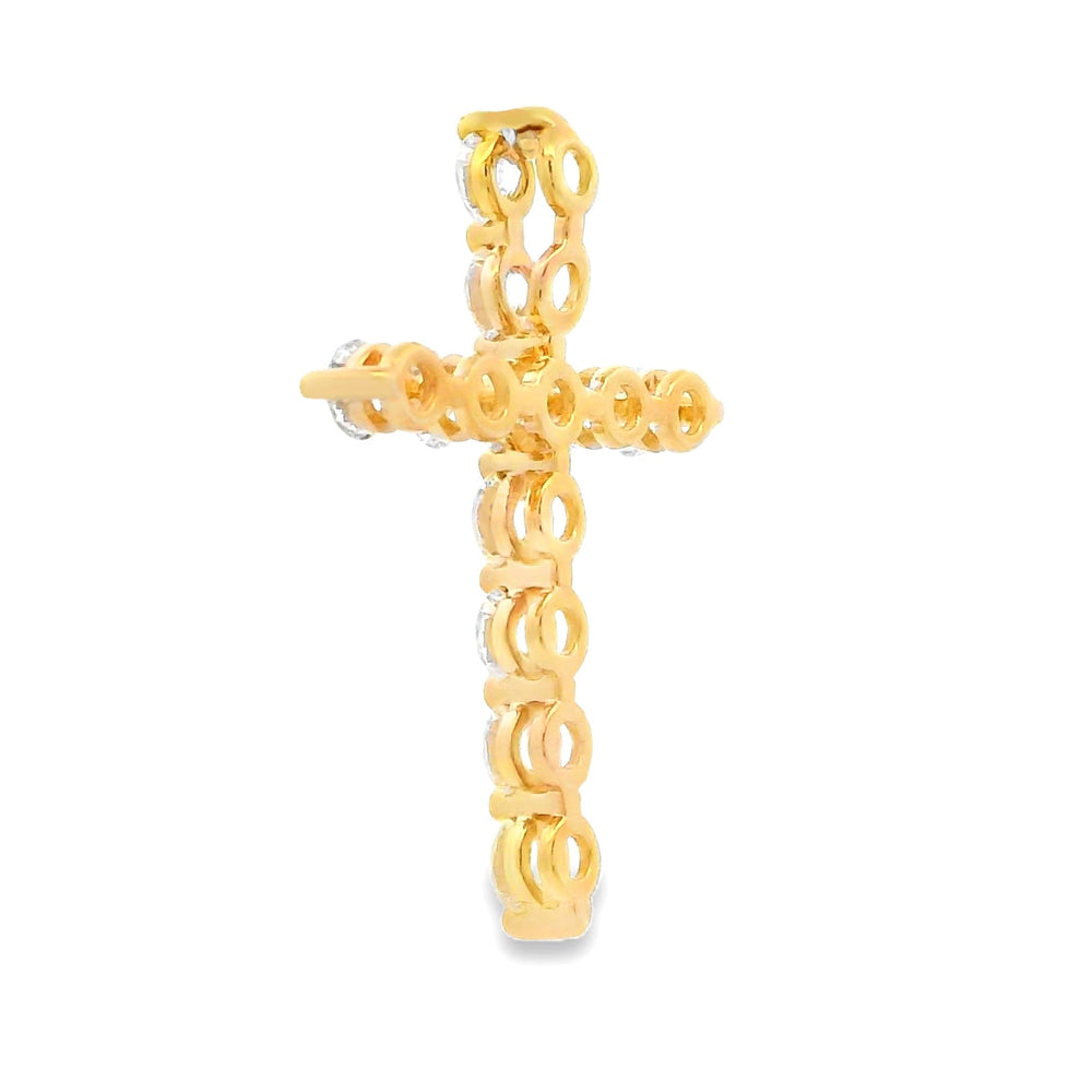 Colgante religioso de cruz de oro amarillo de 14 quilates con diamante natural de 0,83 ct.
