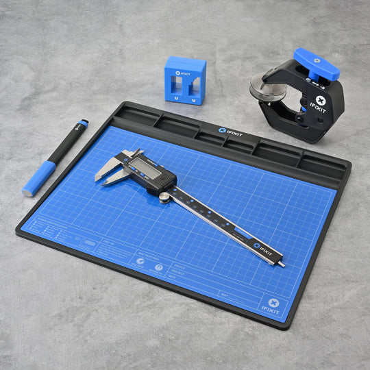 Photo of {{ product.title | truncate: 80, '' | escape }}